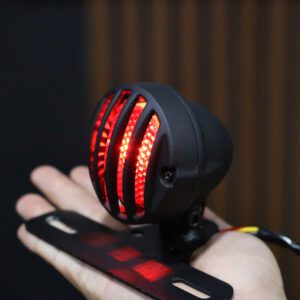 ĐÈN HẬU NHÔM LƯỚI